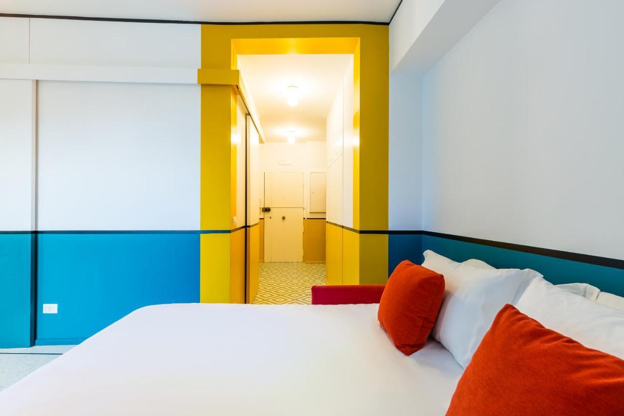 Piazza Municipio Apartments By Wonderful Italy Napoli Esterno foto