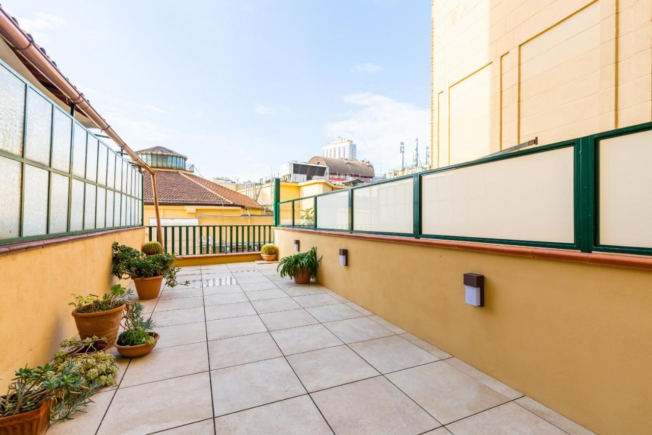 Piazza Municipio Apartments By Wonderful Italy Napoli Esterno foto